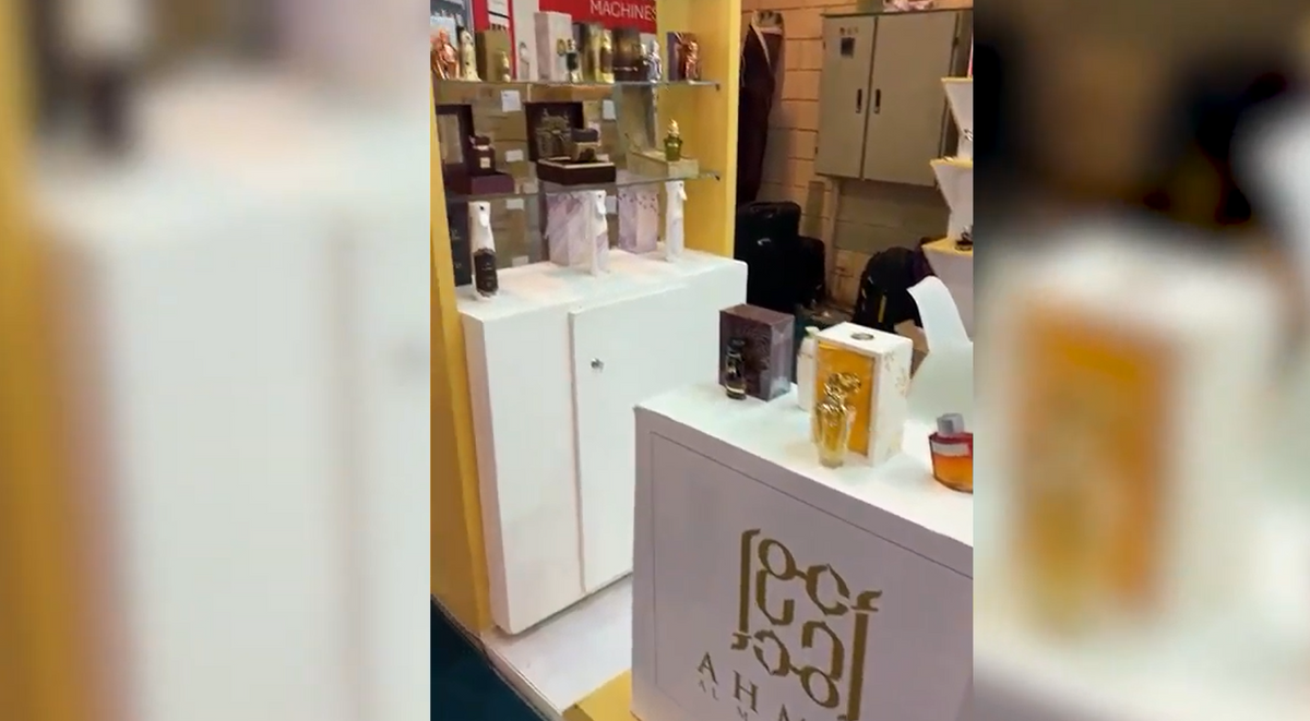 Load video: Ahmed Perfumes Pakistan | Ahmed Al Maghribi Perfumes in Pakistan